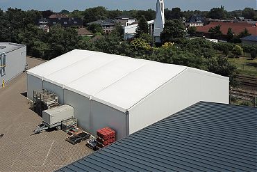 Lagerhalle 15 × 20 m | Zwischenlager