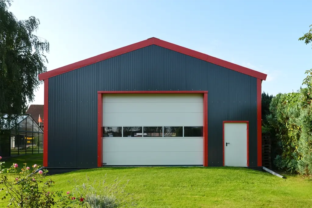 Fahrzeughalle als Garage