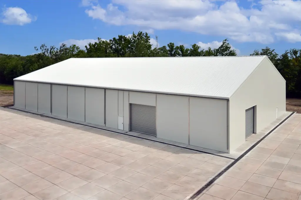 Lagerhalle 30 x 50 m