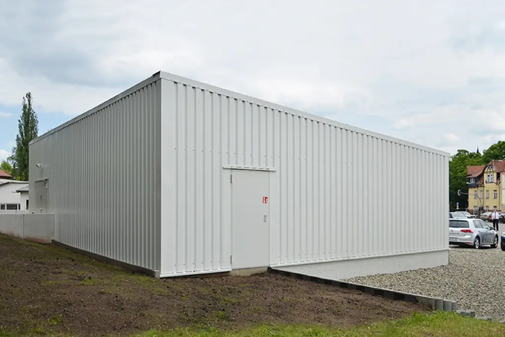 Lagerhalle für Reifeneinlagerung