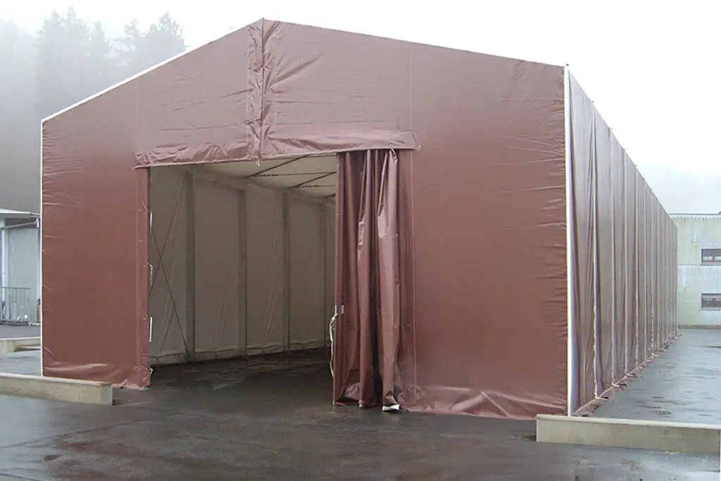 Lagerzelt 10 x 30 m in braun