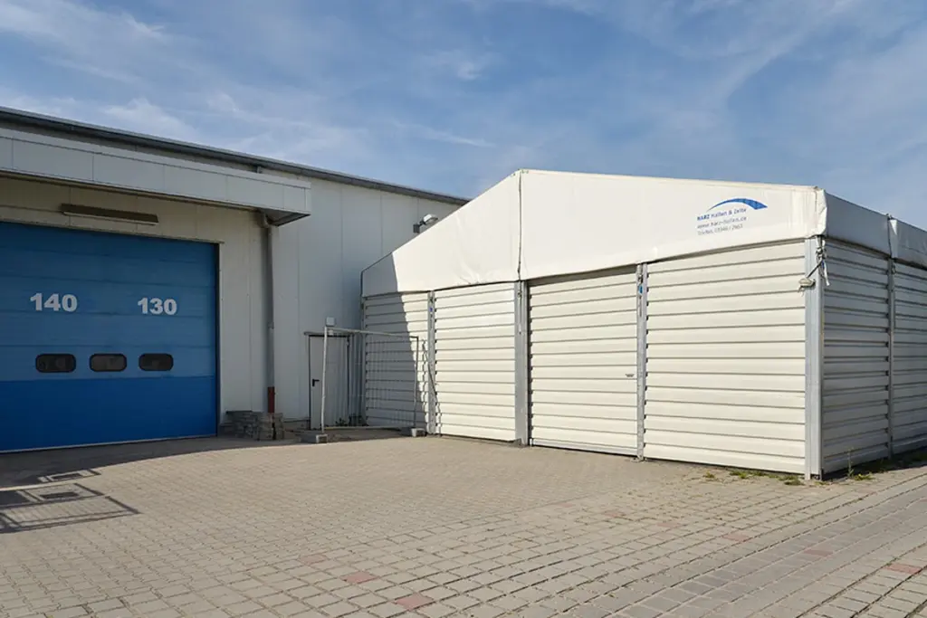 Mobile Halle 10 x 15 m