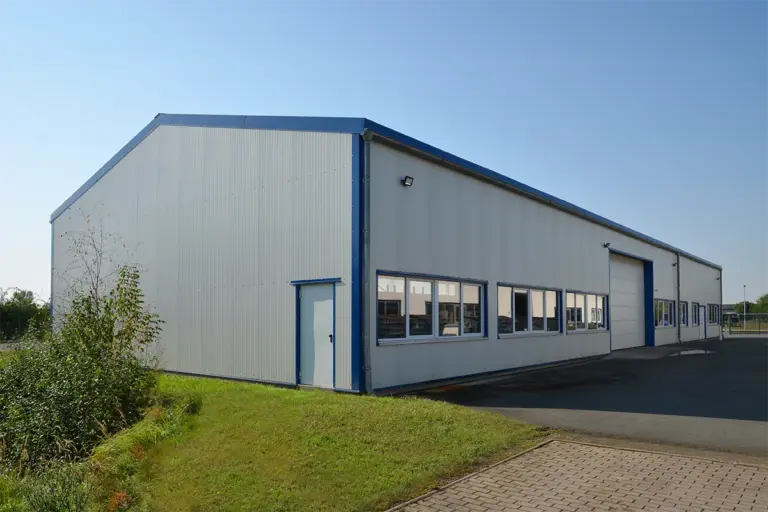 Produktionshalle 15 x 40 m