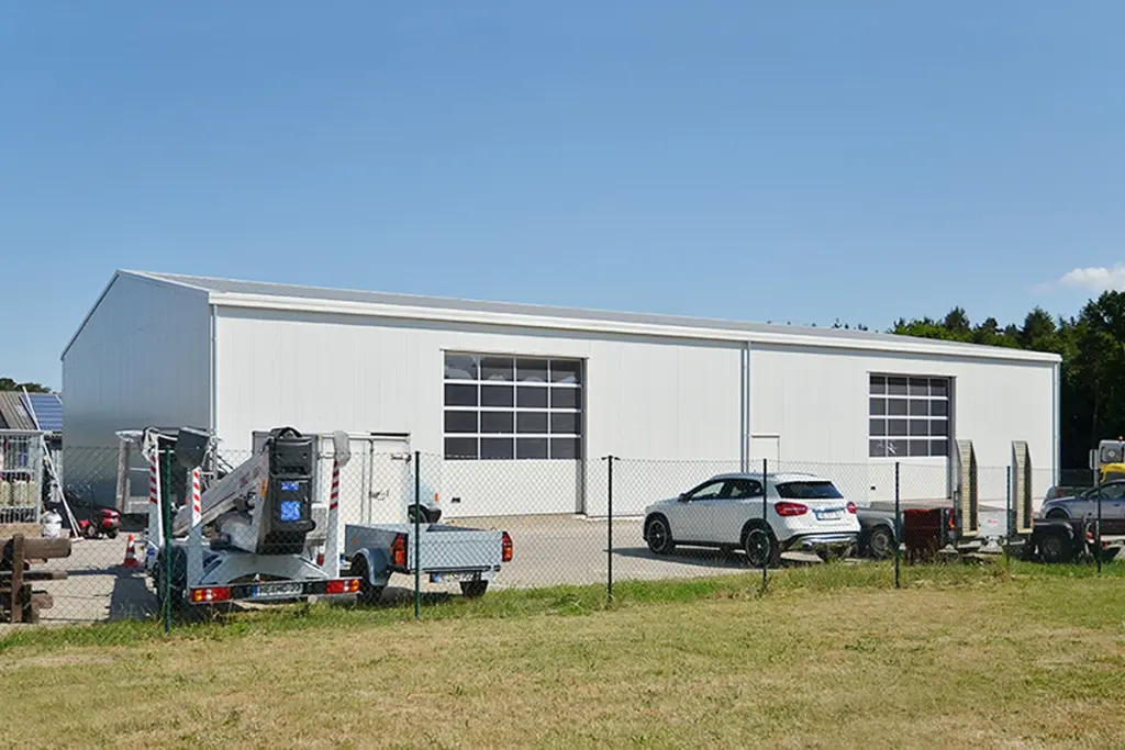 Werkstatthalle 12 x 30 m